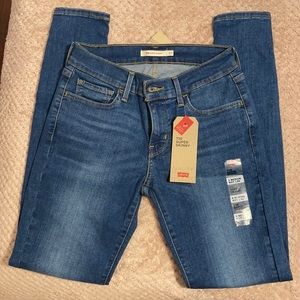 NWT Levi’s jeans
